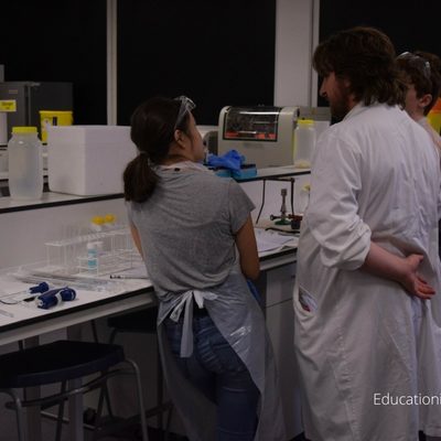 Science Outreach Day. Photo credit © L Rowe 2016